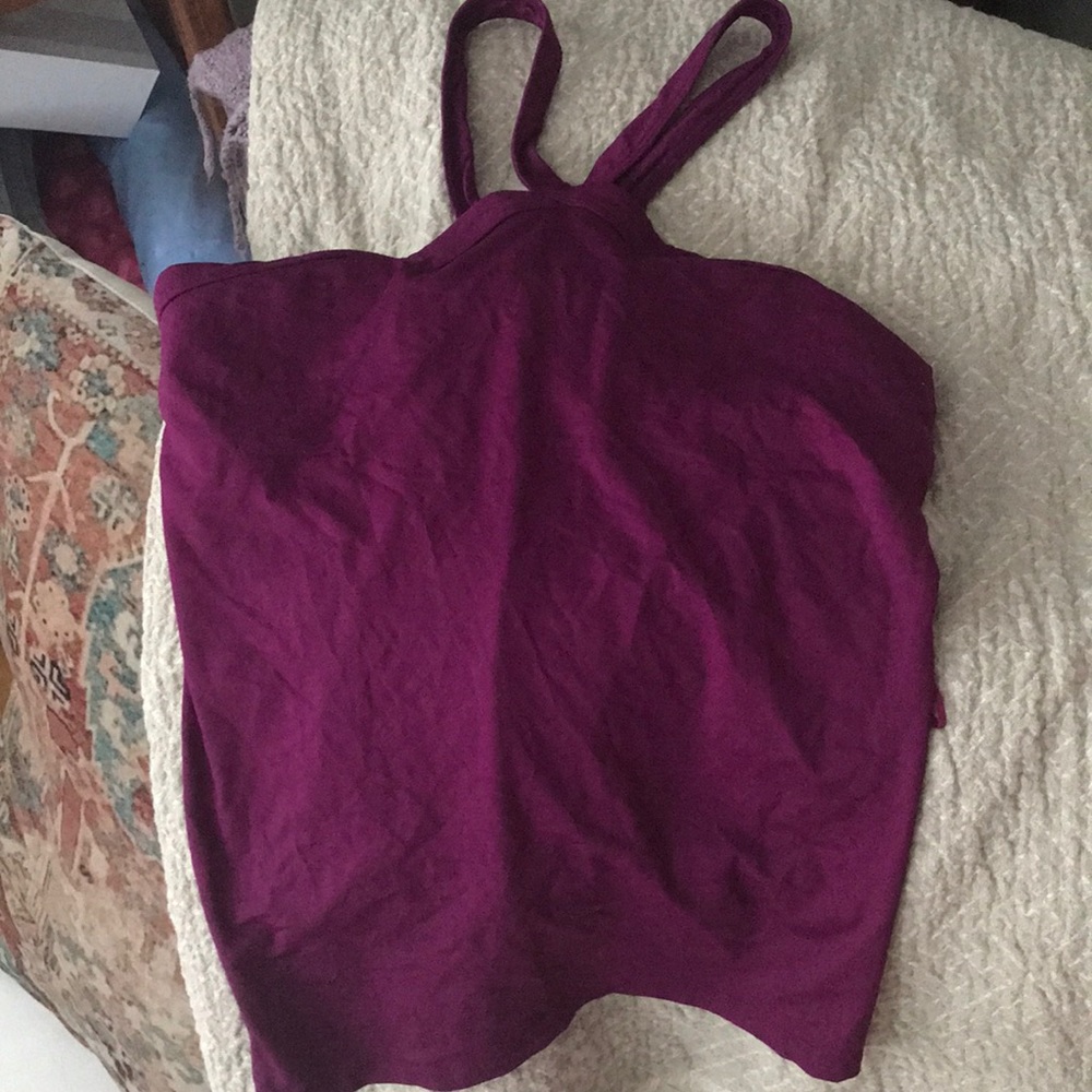 Awesome workout top never worn